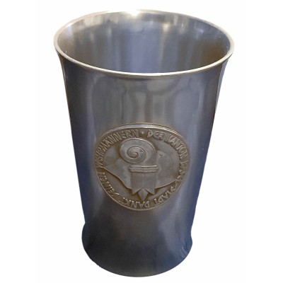 Becher Wehrmänner