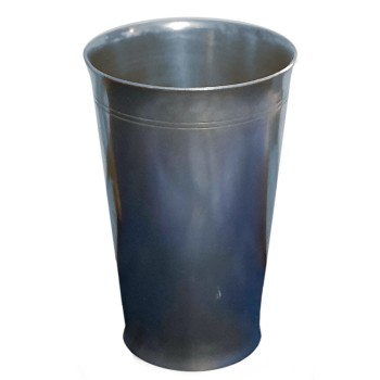Becher